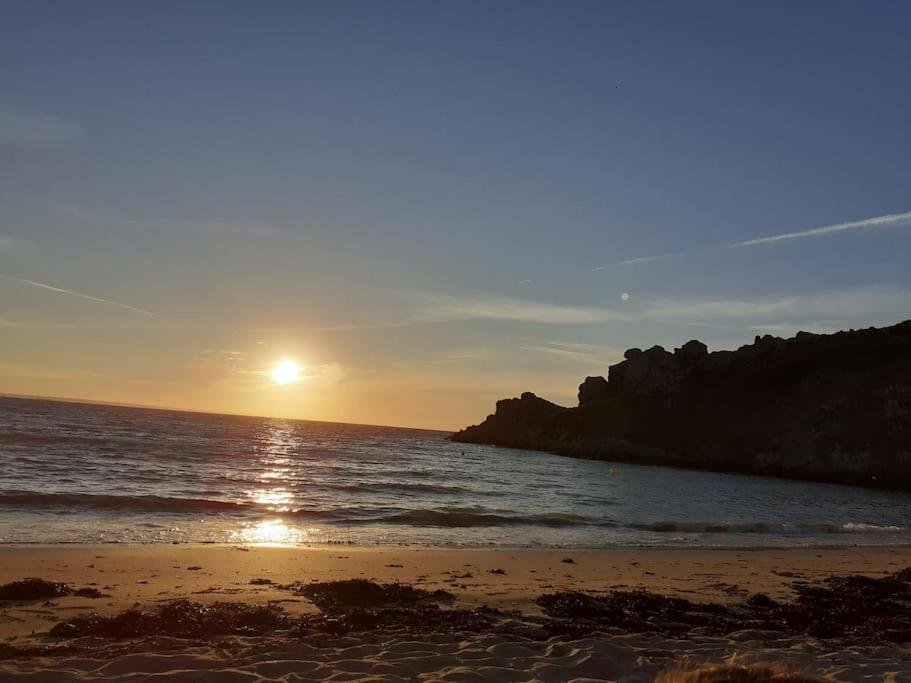 Maison Bretonne Au Centre De La Baie De St-Brieuc Yffiniac Eksteriør billede